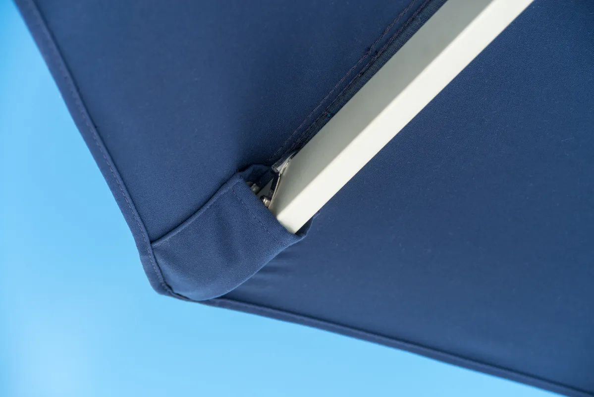 center_pole_umbrellas_images.images.1740557134706